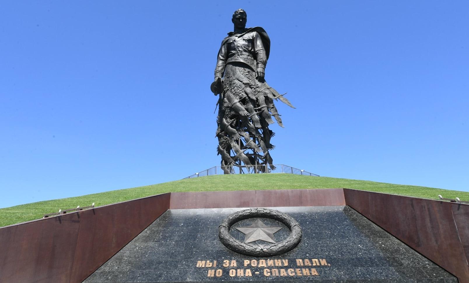Белгородский завод ОМК изготовил трубный каркас для Ржевского мемориала Советскому солдату