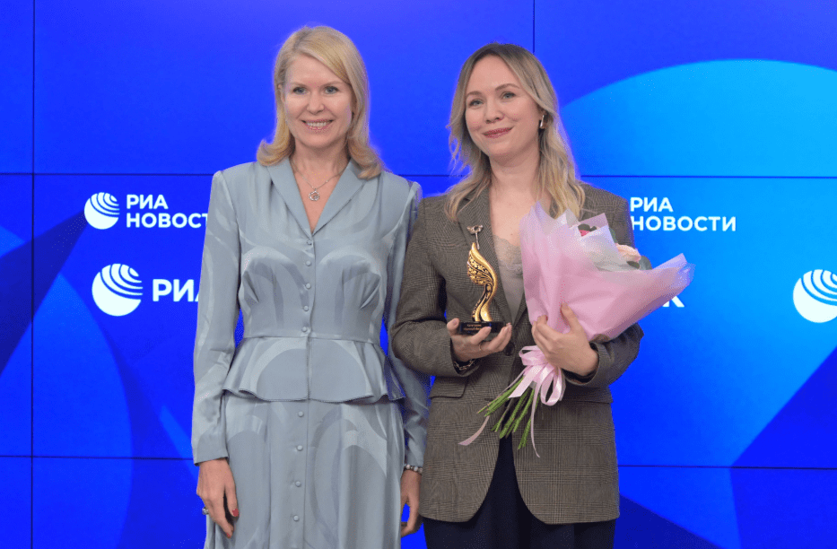 ОМК получила серебро Международного конкурса «Лидеры в интересах женщин - 2025»